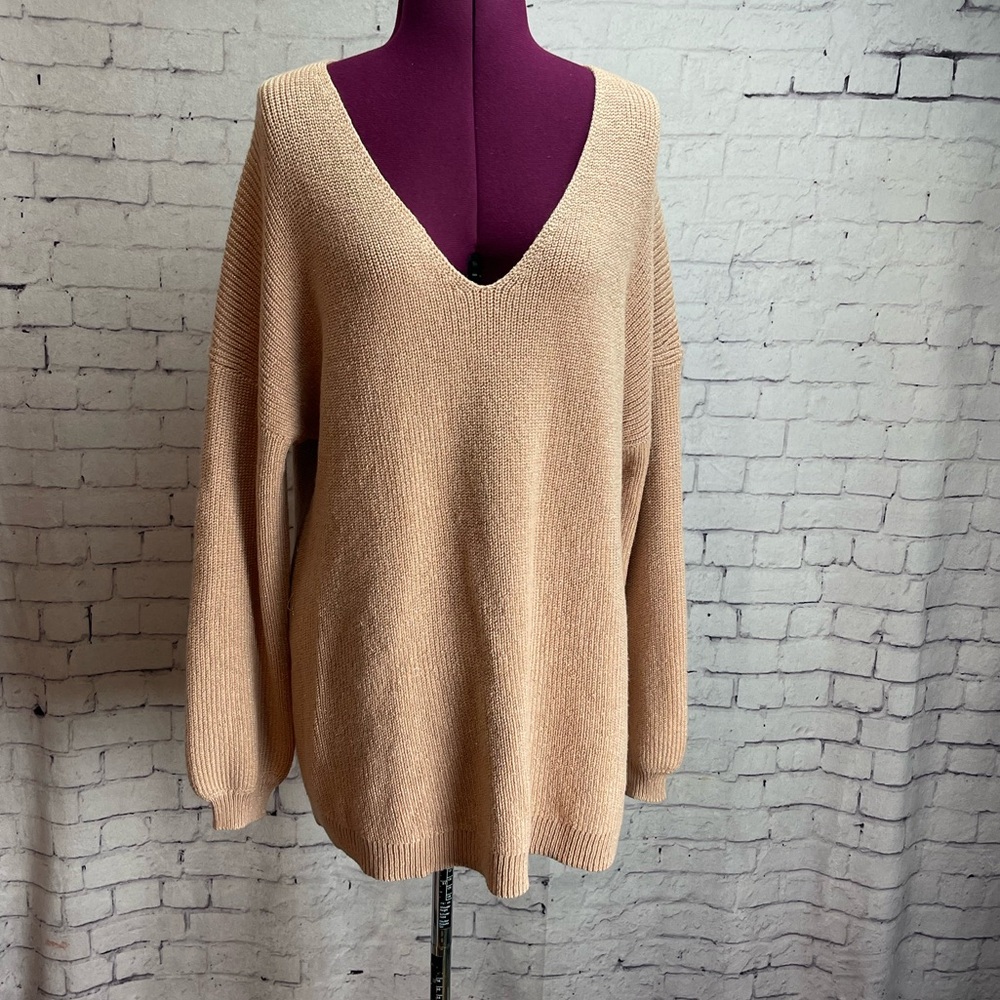 Soma weekend v neck shine sweater size large